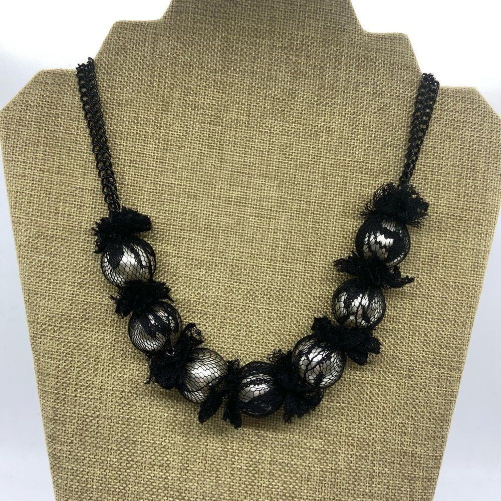 Large Silver Pearl & Lace Choker Necklace